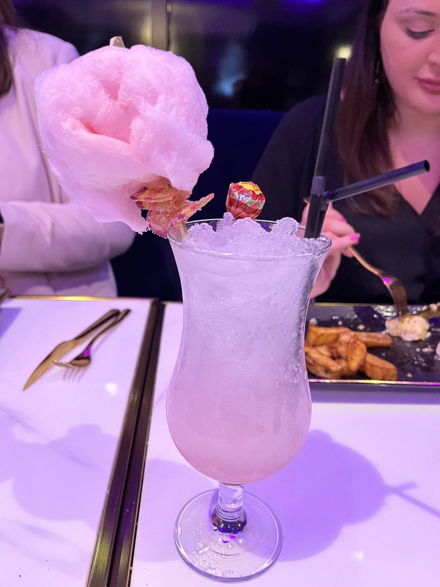 DonnaRamm's tweet photo. Drinks anyone ❤️ https://t.co/OMtRXgM9XF