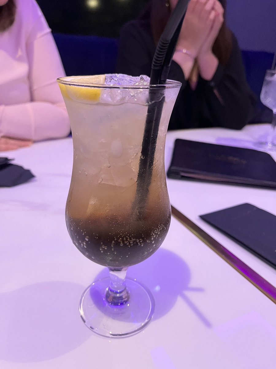 DonnaRamm's tweet photo. Drinks anyone ❤️ https://t.co/OMtRXgM9XF