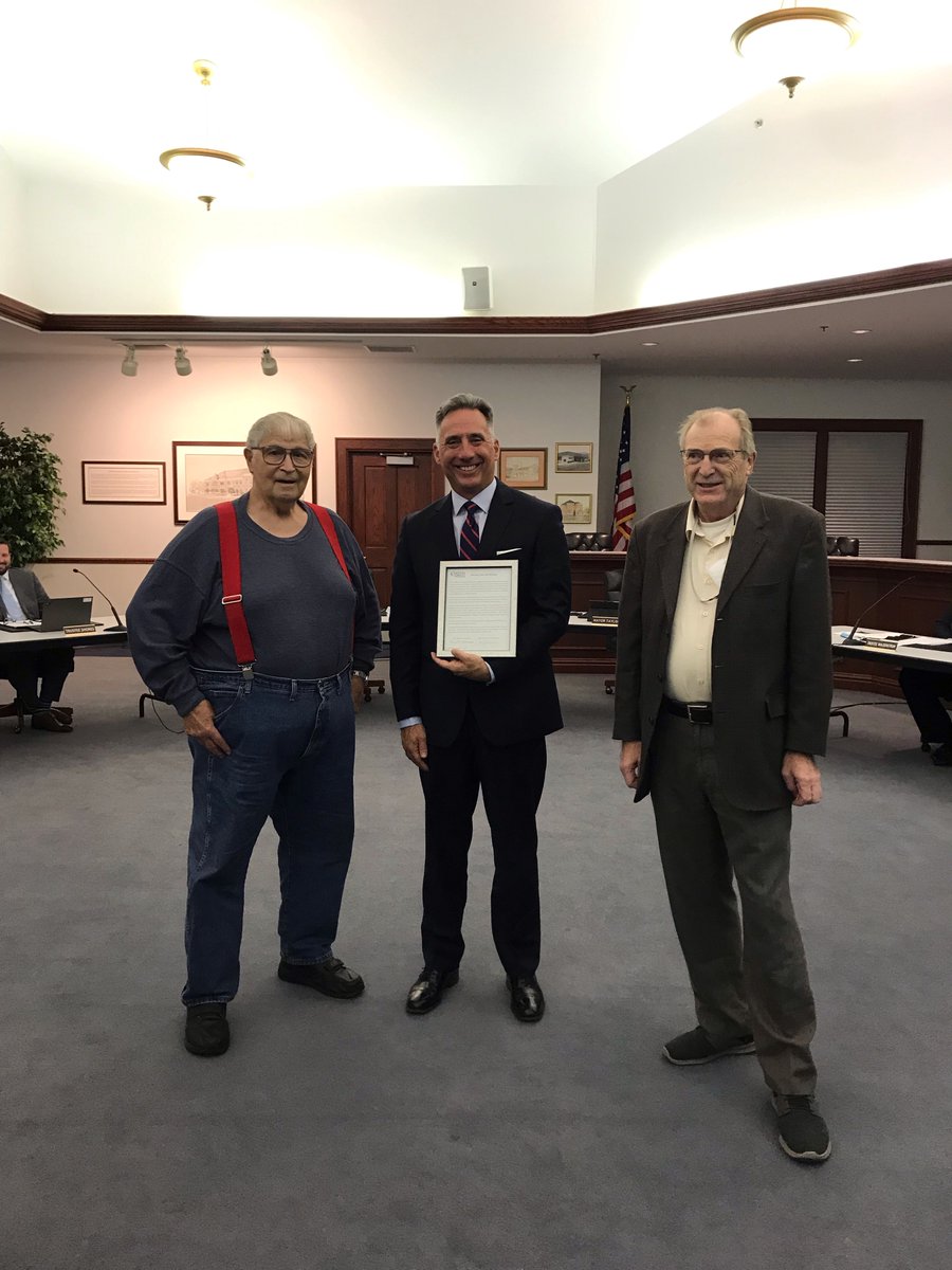 At a recent Village Board meeting representatives from Carillon North recognized Mayor Rhett Taylor and the Grayslake Village Board for their willingness to work together on various projects in recent years.

Pictured from left to right: Ralph Warner, Mayor Taylor, Ken Nethercote
