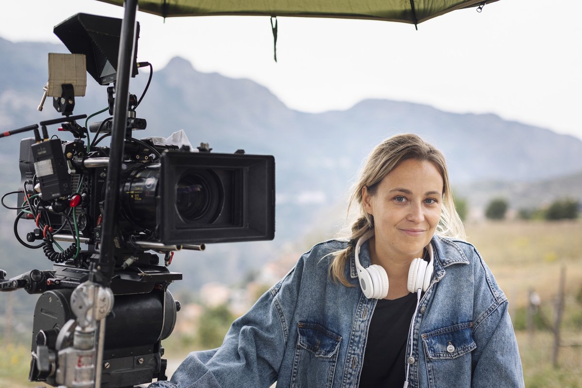 RBcasting's tweet photo. Capri Entertainment adotta EcoMuvi per le riprese di "Shotgun", opera prima di Marta Savina. #EcoMuvi lavora sul set per ridurre concretamente l'impatto ambientale di ciascun reparto e attività. "Anche il cinema può essere green" #Shotgun

https://t.co/prRVE7hM6o https://t.co/9SMUFBRKHN