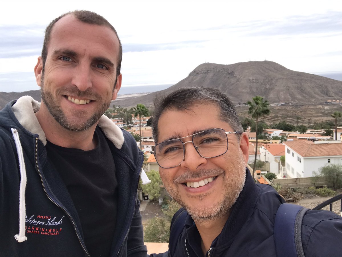 Les presento a Jan Bartoš <a href="/ecuadmc/">Jan Bartos</a>, gran promotor del Ecuador en Chequia🇨🇿. Gracias a él, cientos de turistas checos visitan, conocen y gastan anualmente en el Ecuador 🇪🇨.

<a href="/TurismoEc/">Viceministerio de Turismo Ecuador 🇪🇨</a> 
@nielsolsenp 
<a href="/CZECUspol/">CZECUspol</a> 
<a href="/CecuPraga/">Consulado Honorario del Ecuador en Praga</a> 
<a href="/EmbajadaEcuDEU/">Embajada del Ecuador en Alemania</a>