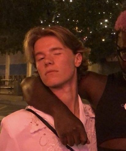 packcreatorbr's tweet image. edvin ryding+harry styles pack