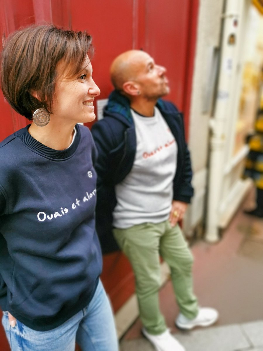 ouaisetalorsoff's tweet image. Résolution 2022 : S&apos;assumer tel que l&apos;on est !
Quoi de plus facile avec notre sweat iconique Ouais et alors 🇫🇷🍃😜
Et vous, quelles sont vos bonnes  résolutions pour cette nouvelle année ? 🤔

-
#beyourself #fier 
#modeinclusive #fabricationfrancaise #madeinfrance #ecoresponsable