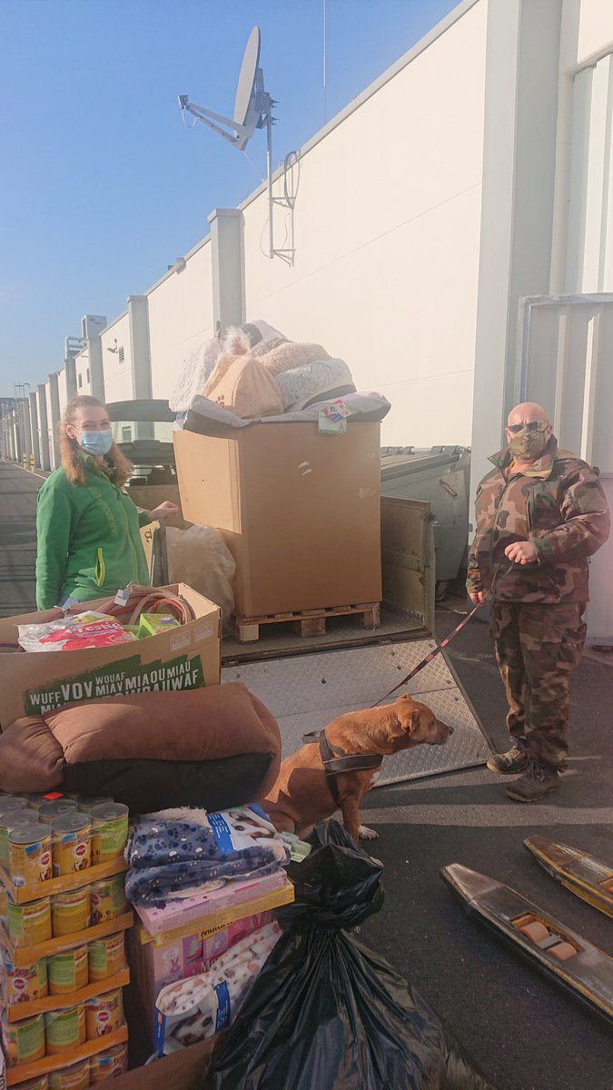 Nach über 1 Monat Spendensammeln geht's morgen los zu den #Flutopfern.
.
MenschundTierhilfe.de
.
#Flutkatastrophe2021 #Tierhilfe #Animals #Animalslover #Mensch
m.facebook.com/groups/Menschu…