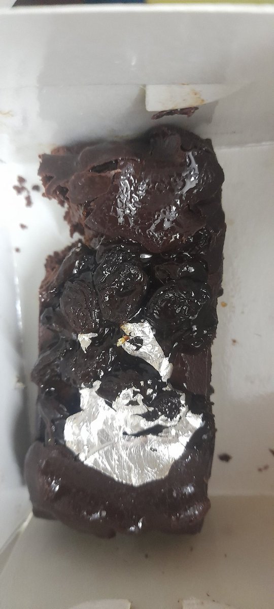 DataAnalyst999's tweet image. Raisin Brownie అకస్మాత్తుగా గుర్తుకు వచ్చింది , ఆర్డర్ ఇవ్వగానే 10 నిమిషాల్లో వచ్చేసింది