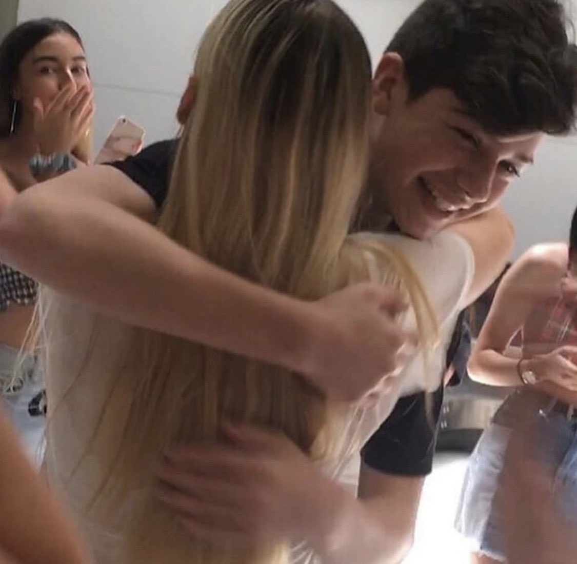 Cheeky_Danniee's tweet photo. His SMILE when meeting and greeting his supporters #cannotbebeaten #pure #love #family #forever #BirlemArmy #JoeyBirlem https://t.co/AkfW8PT0S6