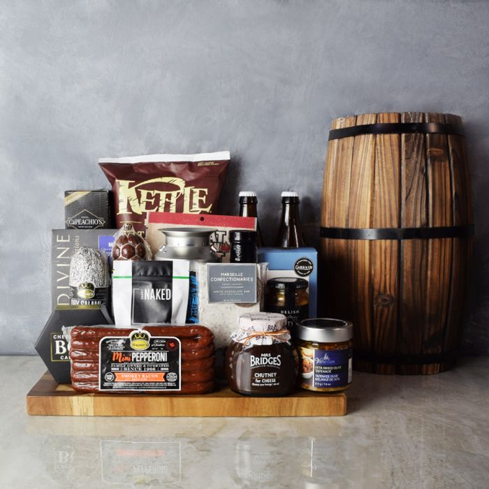 vermontbaskets's tweet image. Serve up an irresistible spread with this Meat &amp;amp; Cheese for Two Gift Basket! Featuring a gorgeous Acacia cutting board for all your kitchen needs, but is beautiful enough to impress.

Hurry! Shop now!🎁

basketsvermont.com/meat-cheese-fo…

#Basketsvermont #drysalami #canadianmeat #beefjerky