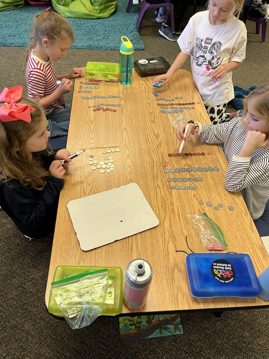 Purefoy2nd's tweet photo. Counting coins in 2nd Grade! @Purefoy2nd @PurefoyElem @friscoisd @FisdLearns https://t.co/m7lwIuqUbZ