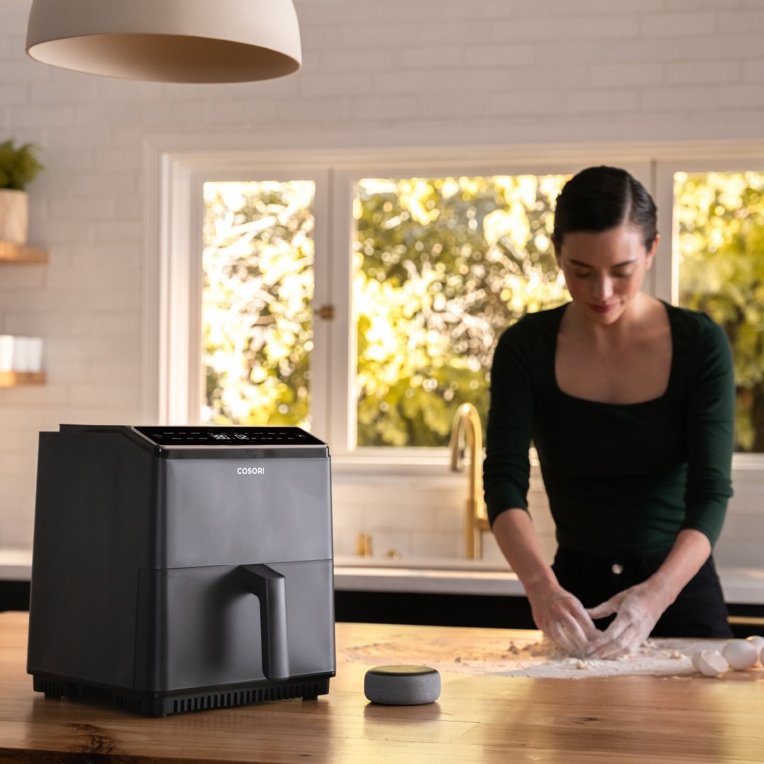 Cosori on X: Did you know you can make delicious baked goods in our new Dual  Blaze™ 6.8-Quart Air Fryer? Just put your cake, cookies, or pie right into  the basket for