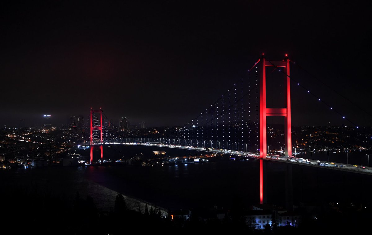 Tek karede iki kıta🇹🇷
İstanbul❤️

#Objektifimden
#İstanbul
#15TemmuzŞehitlerKöprüsü