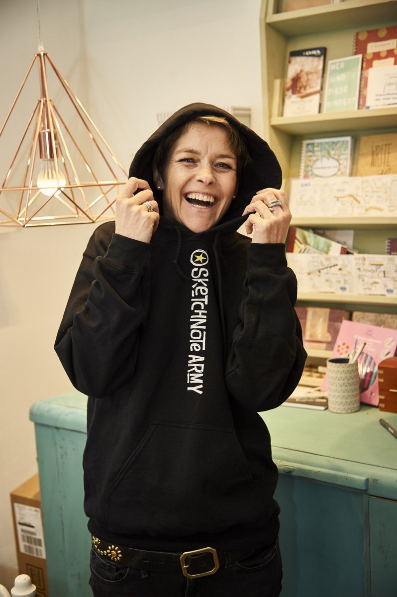 Happy to start #worldsketchnoteday #snday2022 tomorrow! Team blue 💙 with <a href="/sheonahforbes/">Sheonah Forbes</a> @teacherdesigns @PleatedFronts so excited @carrie_baughcum