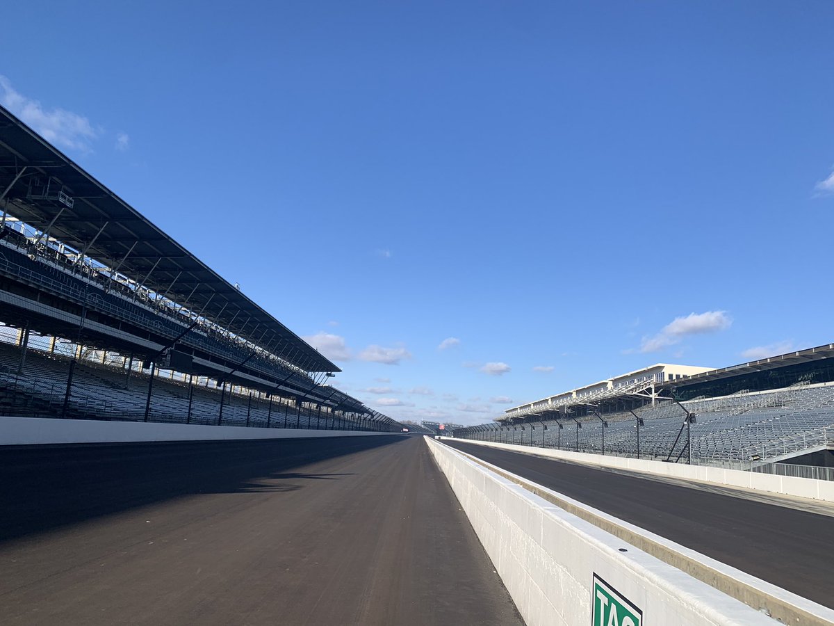 PaolaBoivin's tweet image. So great to see former @Cronkite_ASU student @bradyklain who is doing great things as a digital media producer for INDYCAR series (and is also shooting CFP game tonight). He gave us an awesome behind the scenes tour of  @IMS