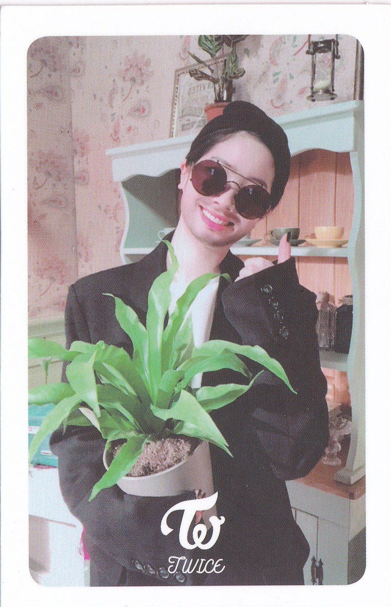 twicesincontext's tweet photo. Más pcs de Twice así por favor https://t.co/tAAfI01yNN