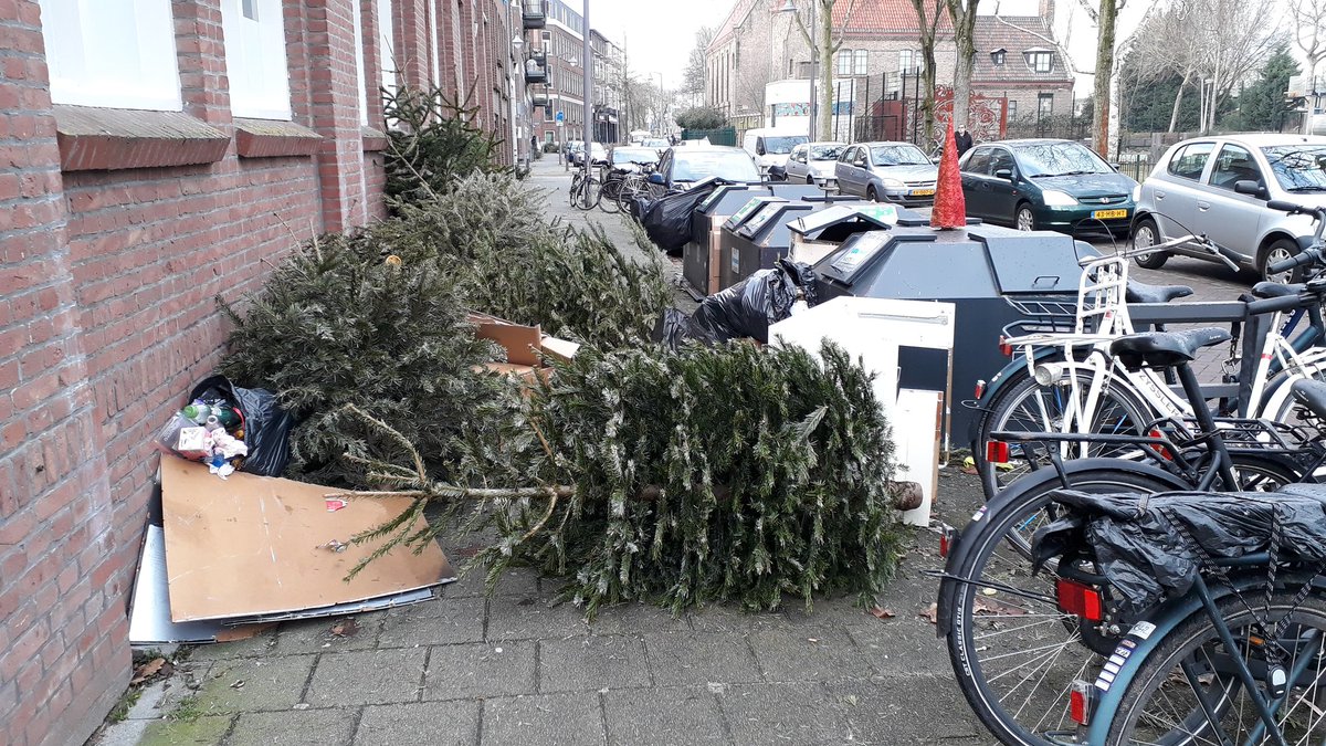 SaskiaHermans's tweet photo. Dit staat er al dagen @Stadsbeheer010 ??? https://t.co/dedZLpPOiz