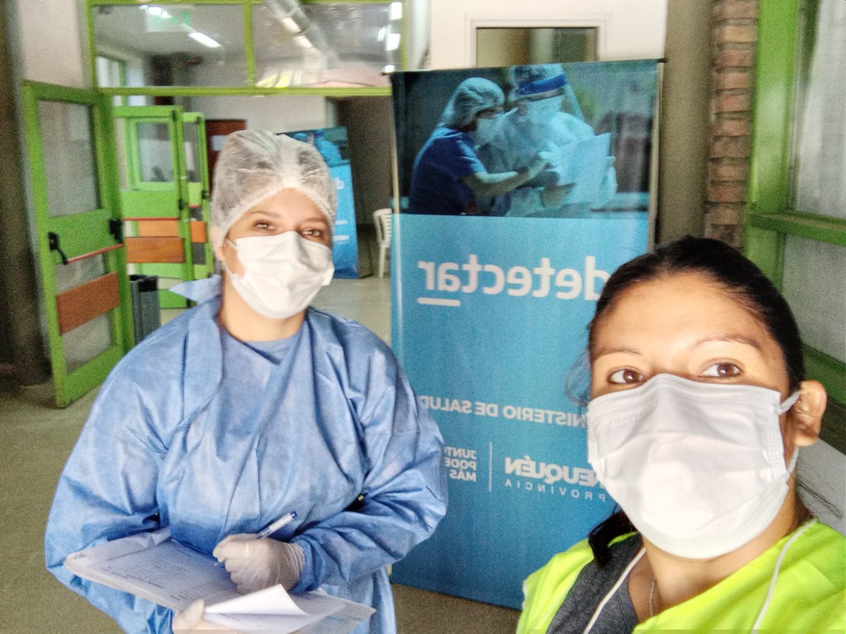 ElMPNesmasMPN's tweet photo. #ProgramaDetectAR😷
Compartimos información sobre el funcionamiento de los dispositivos de testeo en #NeuquénCapital, nuestros equipos colaboran permanente con los de @NeuquenProv, para recibirte y asesorarte.😷
Si tenés dos o más síntomas compatibles con #Covid19 acercate.🤒🤧 https://t.co/gd1VJlosmo