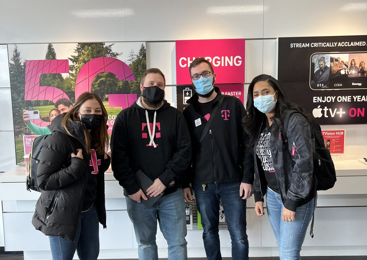 SMRA Marketing visit from <a href="/Leenasays/">Leena</a>! Spent the day in Battle Creek visiting our doors with me and <a href="/ctylewis/">Tyler Lewis</a>! #teamworkmakesthedreamwork #SMRA