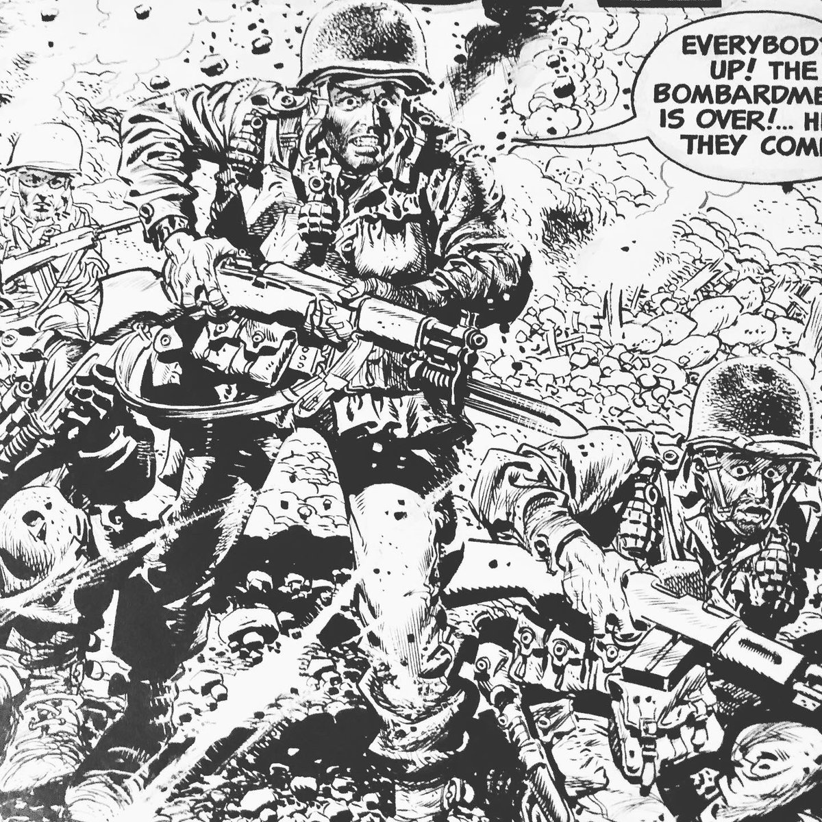 SaturdaySlasher's tweet image. Picked up @eccomics cover artist edition from @idwpublishing. I would have a hard time coming up with a better group of artists - Al Feldstein, Johnny Craig, Jack Davis, Graham Ingles, Wallace Wood, Al Williamson, and Frank Frazetta. 

#eccomics #talesfromthecrypt #thehauntoffear