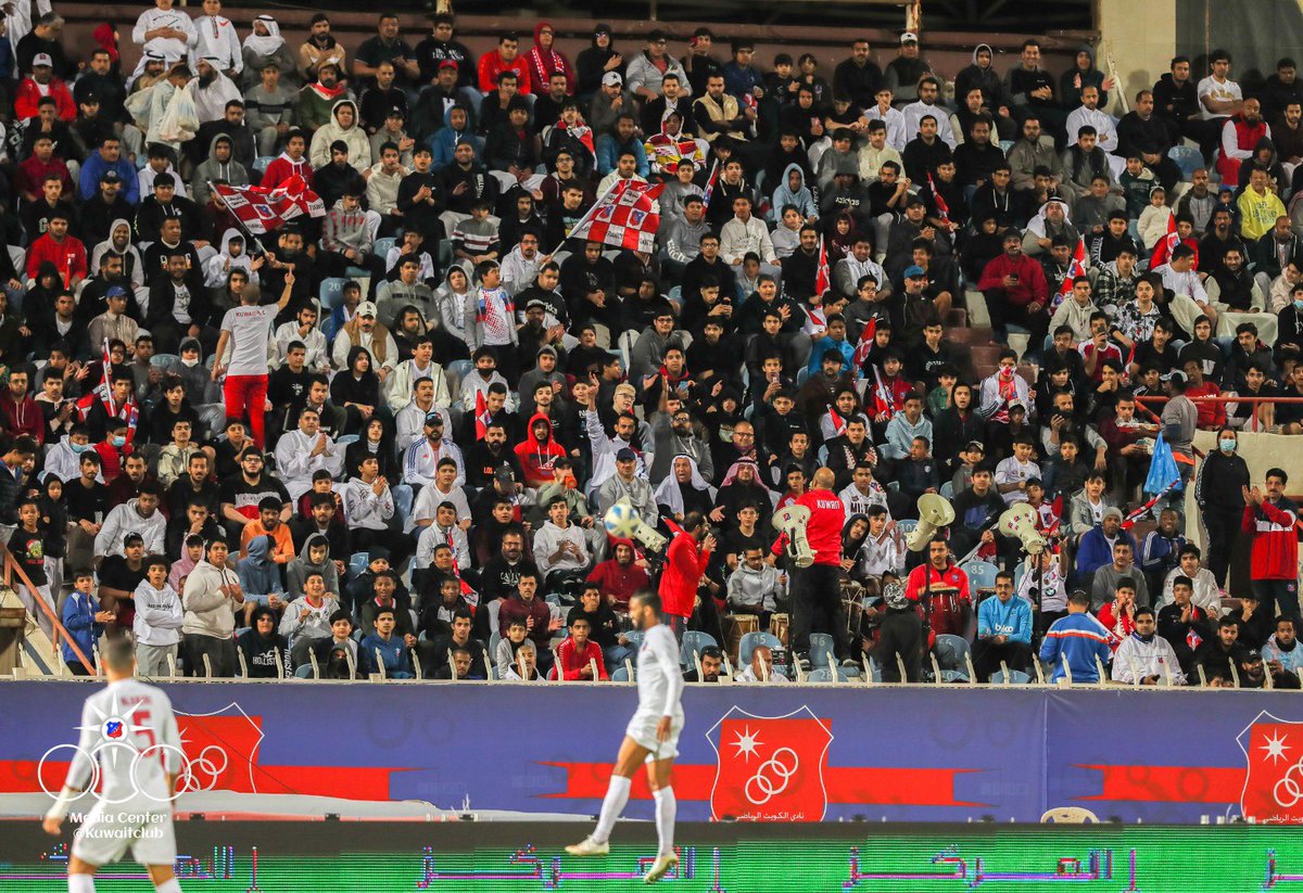 za3em_alkuwait's tweet photo. #kuwaitday
#MatchDay
ุงูููู
ููู
ูู
ูุงุฌู
ููุฑ ุงูุนุฒ ุฌู
ููุฑ ุงูุนู
ูุฏ ุงูุชู
ุงูุฑูู
ุงูุตุนุจ ูู ู
ุณุงูุฏุฉ ูุงุนุจูููู
.. ููุณ ู
ุง ุงุฎุฐูุงูุง ุจุงูุฑูุญ ูู ูุนุจู ุงููุงุฏุณูู ุฑุงุญ ูุงุฎุฐูุง ุงูููู
ูุงูุช ุงูุฑูู
ูก ูู ุงูู
ูุนุจ
ุจุฅูุชุธุงุฑูู
ุงูููู
ุจุงูู
ูุนุจ
๐โค๏ธ https://t.co/36CA6AdWHg