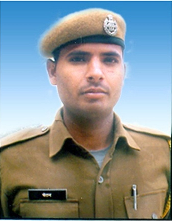 श्री चेतन कुमार कांस्टेबल नं. 25 को टोंक  पुलिस परिवार की ओर से जन्मदिन की हार्दिक शुभकामनाएं
<a href="/OmPrakashIPS1/">Om Prakash IPS</a>