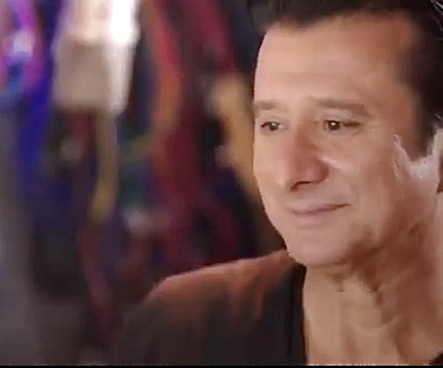 Valkyrie9811's tweet photo. The man, The Voice, the musical genius.  #steveperry #StevePerry #TheVoice #Traces #Traces2018 #StevePerryTraces https://t.co/PlVOXnWglI