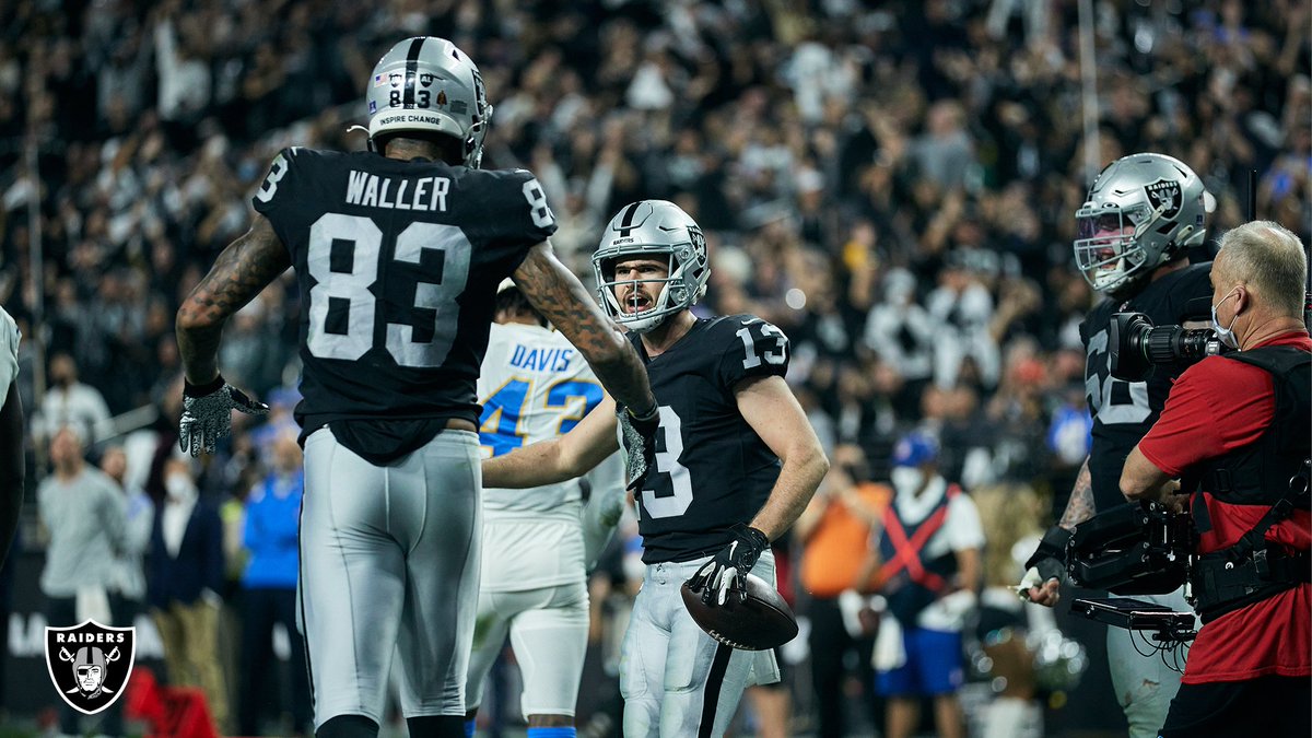 Raiders's tweet photo. Cincy bound. 🏴‍☠️ https://t.co/k0kXOPEIVj