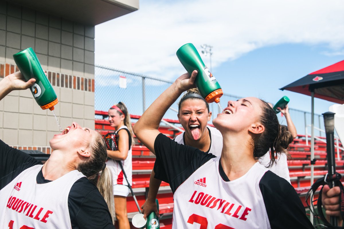 LouisvilleLax's tweet photo. COMING SOON ⏳

The 2022 season is ONE month away! 

#GoCards https://t.co/kvr6IBZ4WZ