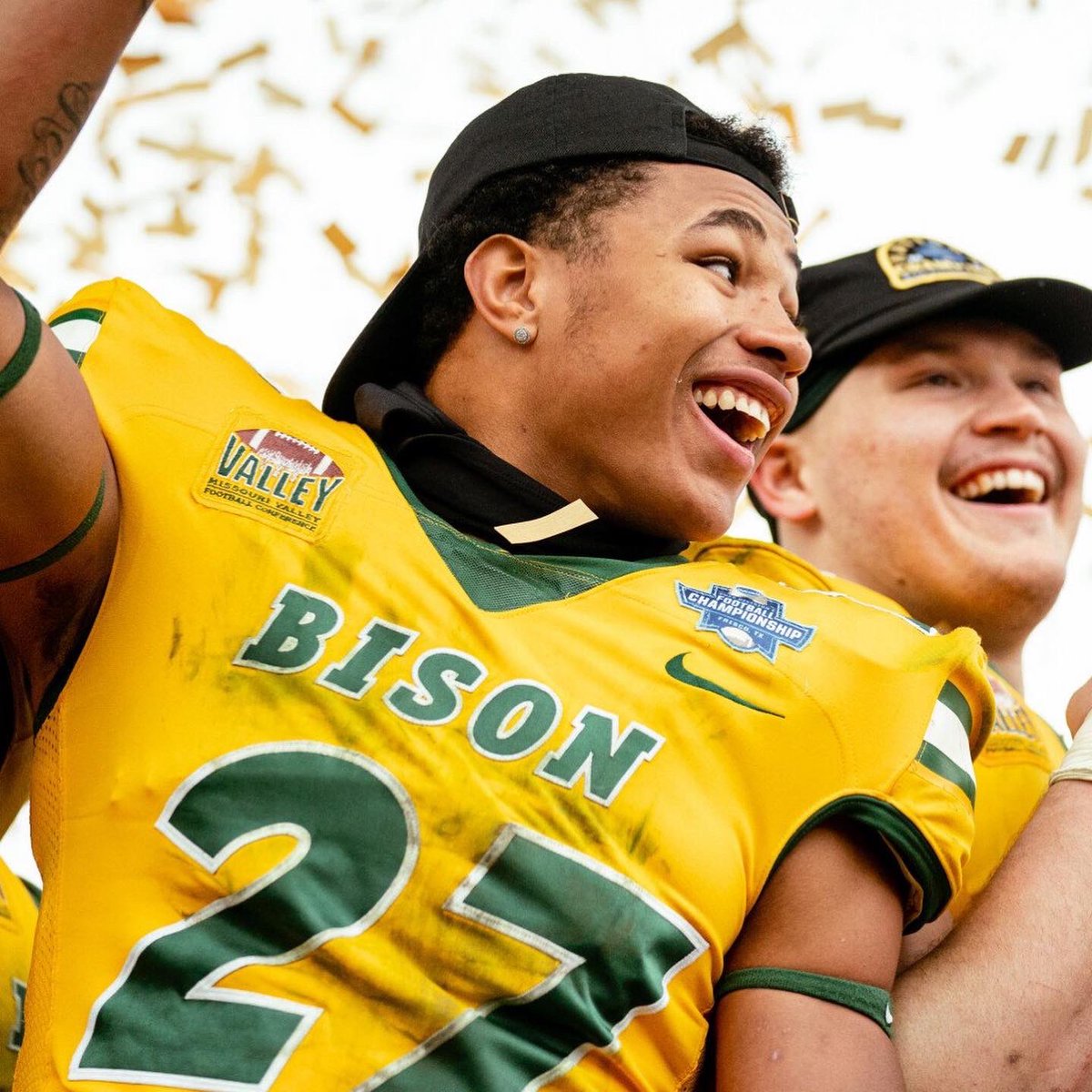 Marques Sigle tweet media