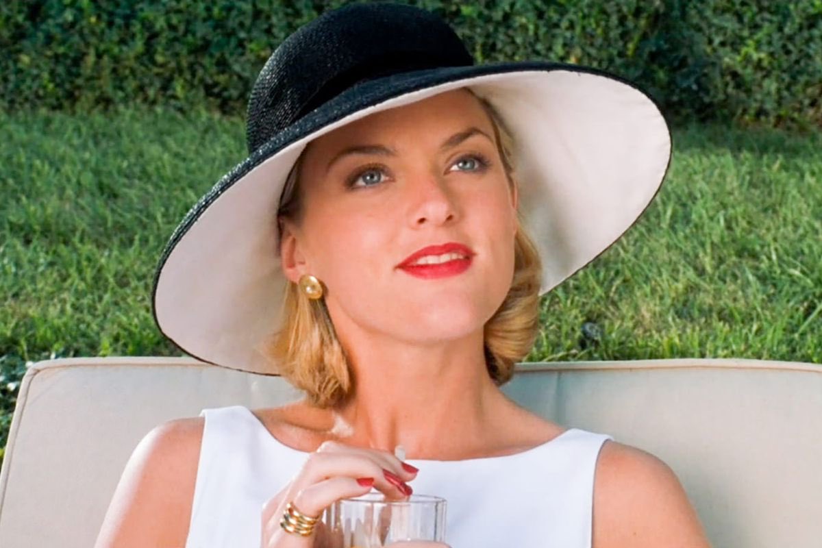 acceptthatrose's tweet photo. Live footage of Cassidy shading The kids in front of them #Bachelor https://t.co/xZLQftaukk