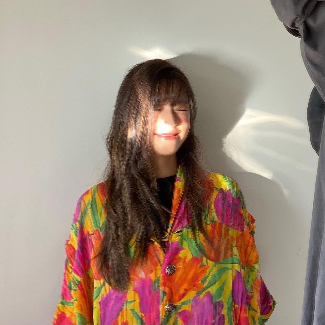 I've been learning to see the future and hey, here's what I got for you. The prediction of your future and your whole 2022 would be bright and colorful, just like this picture. I am 100% certain of that, and you should believe me! Here's to a wonderful year starting from today!