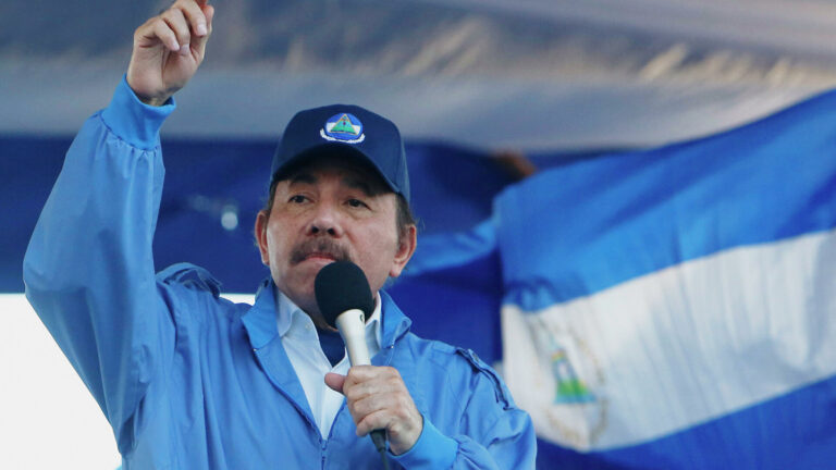 BayamoSomos's tweet photo. El presidente de #Nicaragua Daniel Ortega, exigió hoy el cese del bloqueo económico, comercial y financiero contra #Cuba

#NoMásBloqueo 
#CubaVive https://t.co/TcDuVbqW1T