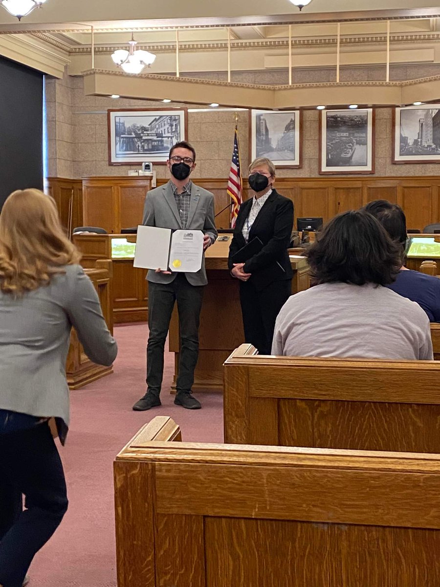 mayouduluth's tweet photo. Today at noon, I was officially sworn in as a Duluth City Councilor for the 2nd District! Thank you so much to my friends, family, campaign team, and neighbors across District 2 who made today possible. I look forward to bringing the people's voice to Duluth City Council! https://t.co/D3WSQt04HV