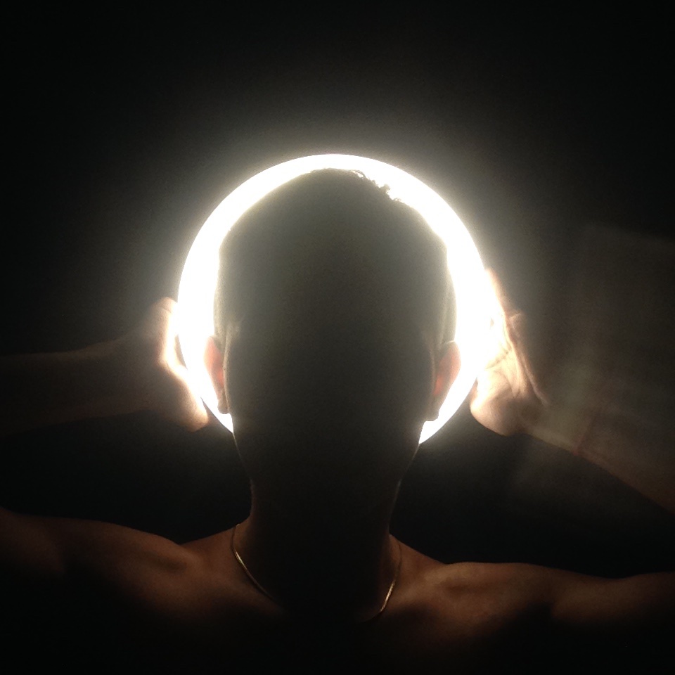 Apollo_lightt's tweet photo. I got the lights on me☀️✨💫 https://t.co/1sfQole0BV