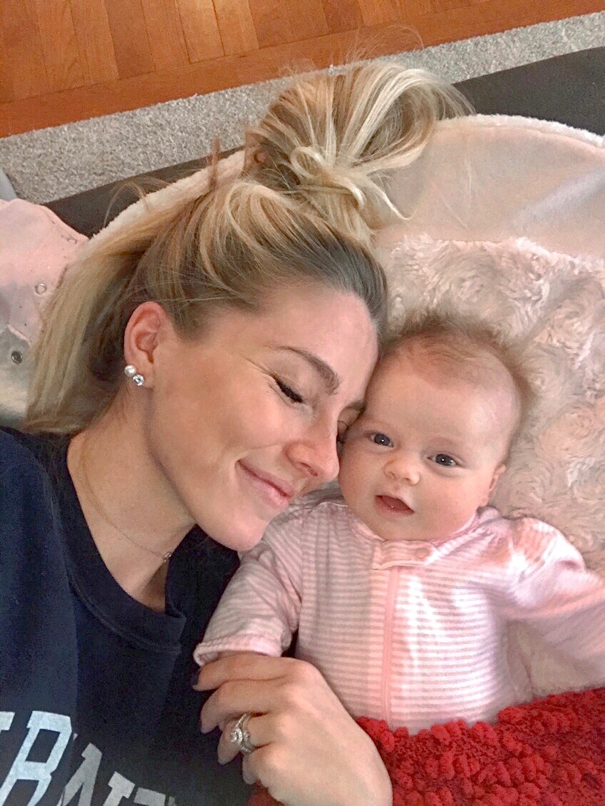 My little cuddle buddy💖