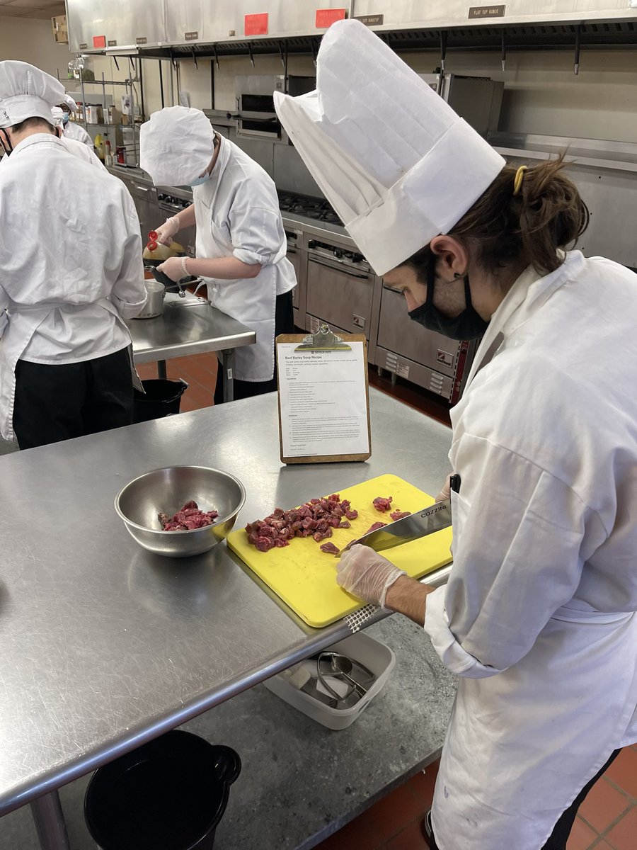 SSBindemann's tweet photo. Culinary students in Mrs Kucharski’s class are preparing for lunch tomorrow. Hard at work, making delicious meals at NCTEC. #engaged #cte @ONBOCES https://t.co/YTLLoFKiQ6