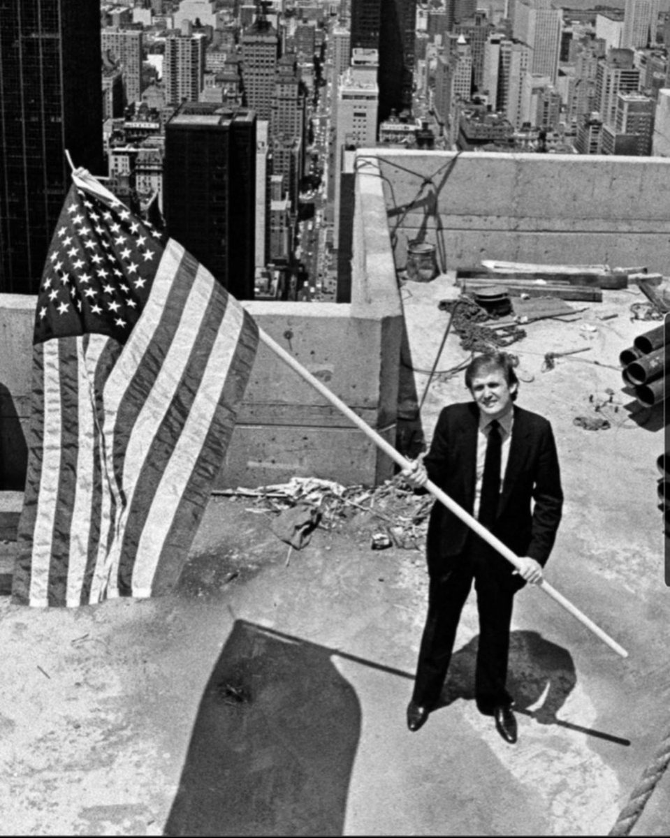 Rob_Noorollah's tweet photo. CDC: – Only 9,210 Americans died from COVID-19 alone.
They’ve destroyed the Greatest Economy on the face of the earth, just to get rid off the man who was responsible for it.
#Insurrection2020 https://t.co/ekfhCZh9UN
