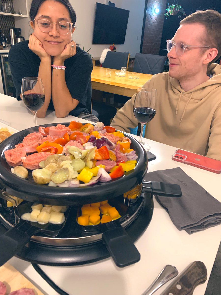 Find someone that looks at you the way Zach looks at me while I am looking at food 💘