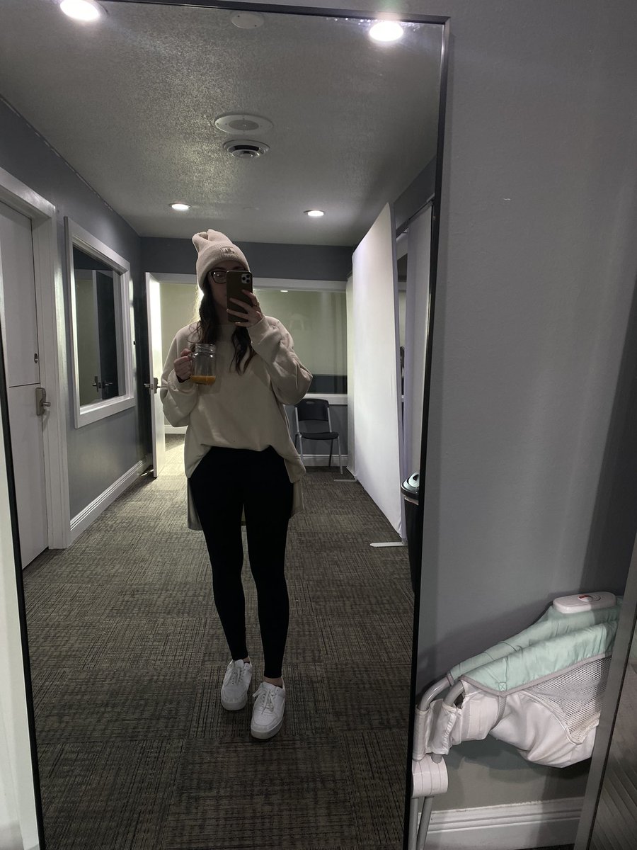 kynrobin's tweet photo. recently https://t.co/S7YH6py86d
