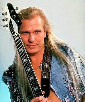 Happy Birthday to the Mad Axeman schenker 