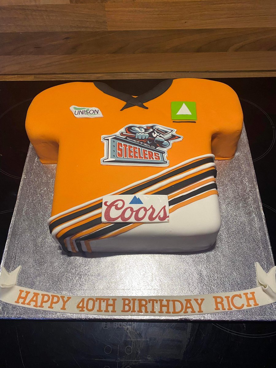 Sarah Hayes tweet media