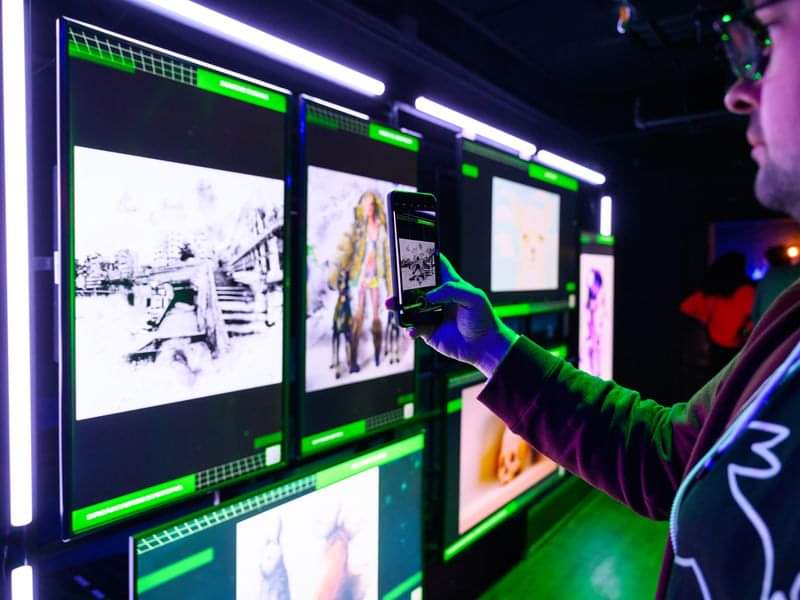 $CLIS -The HeyPal™ language learning app is outpacing Rosetta Stone in terms of downloads❗🤳

HeyPal™ app also joins stocks which include Duolingo Inc, Ceridian HCM Holding Inc, and NortonLifeLock Inc, all while commanding massive download numbers. 📚🗣💬

#ClickStream #HeyPal