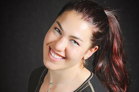 Omikron se je zalezel v vse pore smučarske karavane. Med številnimi nesrečniki, ki so sredi sezone s pozitivnim testom na covid-19 obtičali v karanteni, je tudi ameriška smučarka <a href="/LilaLapanja/">Lila Lapanja</a>, ki ima s Slovenijo posebno povezavo. Njen oče Vojko je ...
bit.ly/3netA6n