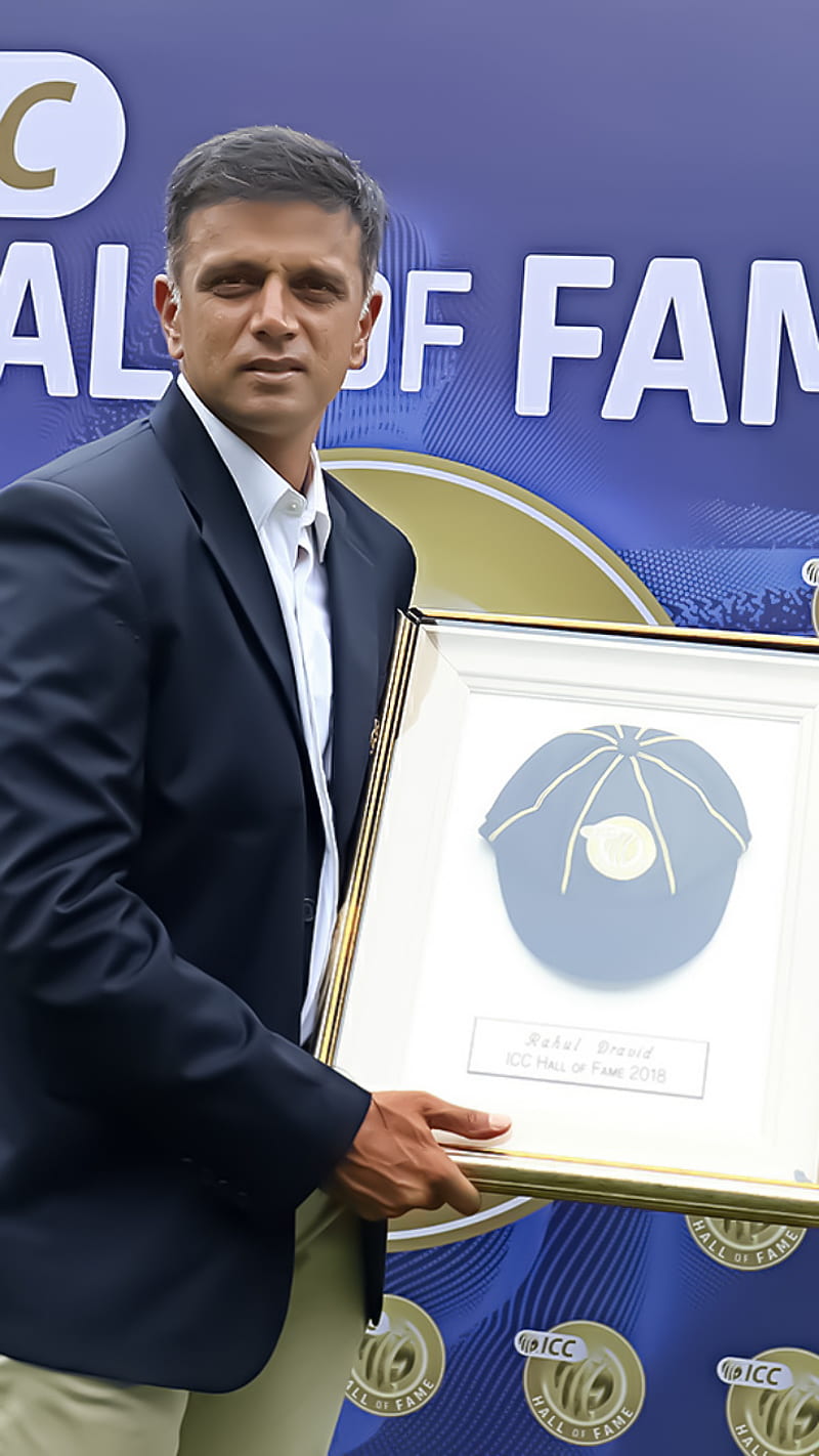Happy Birthday RAHUL DRAVID WALL of Indian Cricket.    