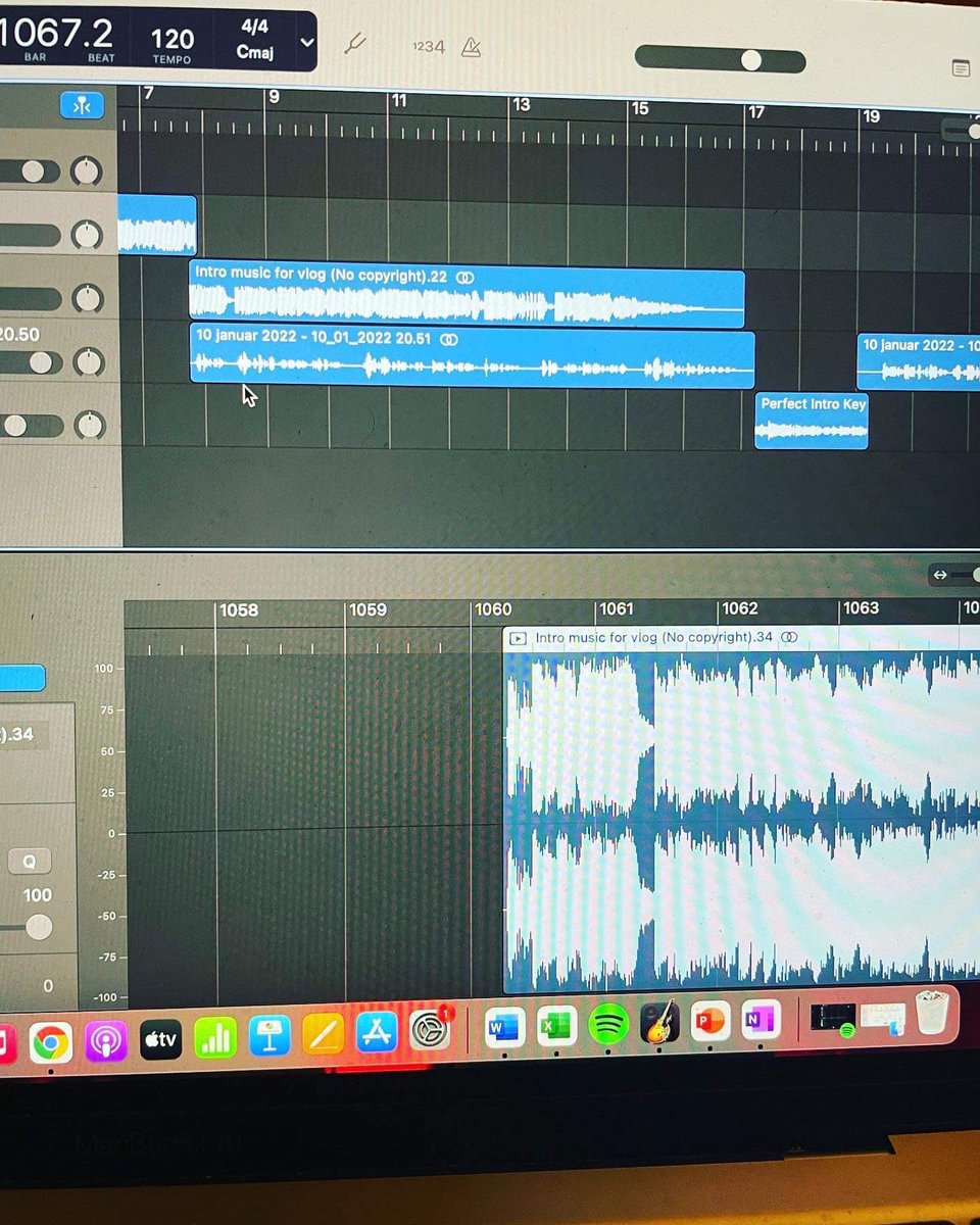 ‼️@ Fodpod’en - comeback og farvel til 2021‼️

- Fodpod’en er tilbage🤩
- De magiske øjeblikke fra 2021🧙‍♂️
- James Maddison og Harvey Barnes til VM i dart 🎯😳
- Christian Eriksen Destination?
Tottenham 🏴󠁧󠁢󠁥󠁮󠁧󠁿 Eller måske OB? 🙊🇩🇰
- Hvad sker der i 2022? 😱

open.spotify.com/episode/6mIJb8…