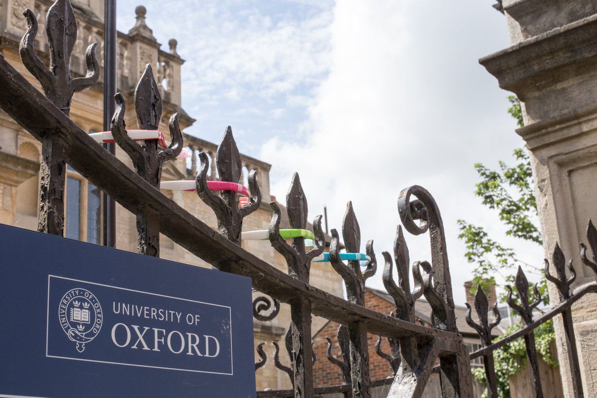 【イギリスの観光名所🇬🇧】 オックスフォード大学🦉 ハリーポッターの撮影地として有名なオックスフォード大学✨英語圏では最古の世界トップレベルの大学です🧑‍🎓大聖堂や食堂など一般客もあのハリポタ