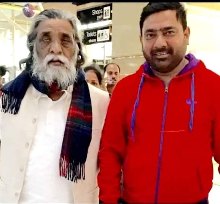 KhalidkhalilK's tweet photo. झारखंड के जननायक पूर्व मुख्यमंत्री , राज्यसभा सांसद आदरणीय दिशोम गुरु ,शिबू सोरेन जी को जन्मदिन की अनंत बधाई और शुभकामनाएं । प्रकृति से आपके उत्तम स्वास्थ्य व  दीर्घायु जीवन की कामना करती हूंँ।🙏💐💐
@ShibuSorenJMM https://t.co/Clj4aG588X