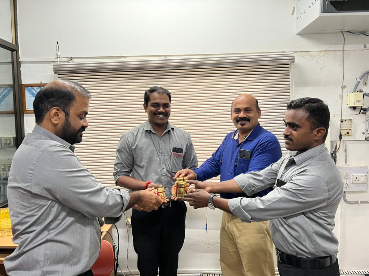 brightdigiworld's tweet photo. Well Done Tirupur Team. Congrats Jeeva and Arun for winning Go for Gold Contest.
SUPER JOB
Thank you for Participating and Winning.
BRIGHT ONE TEAM ONE DREAM.
#brightdigiworld #Contest https://t.co/1GDnM3RYhU