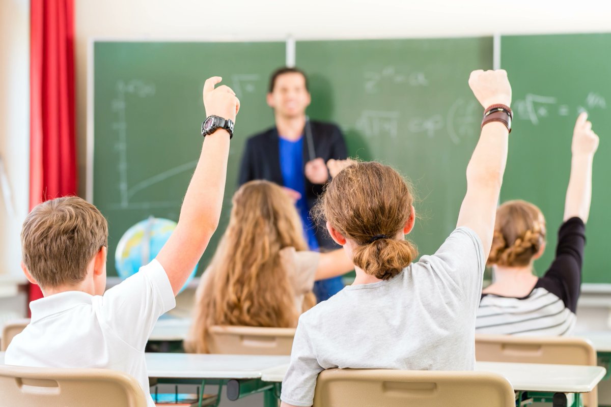 NEW: Ways into Science - Making the most of worked examples

Our Science Specialist @rjpritchard explains how practitioners can use worked examples to manage pupils’ cognitive load. 

Read here: eef.li/Sh1p4F