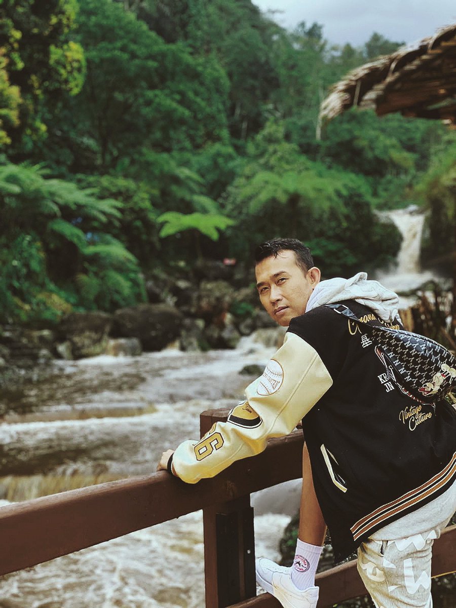 zHaЯ BPC tweet media