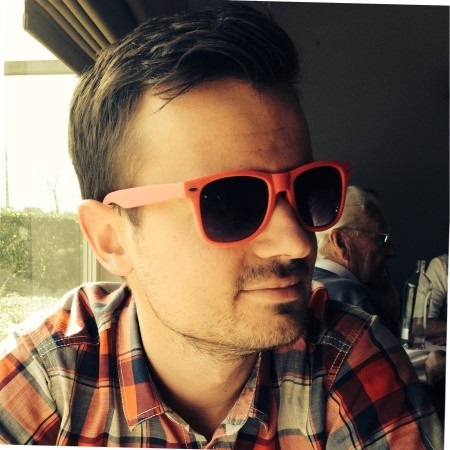 🥳Gelukkige verjaardag Jeroen Saelens 🥳

Jeroen is kandidaat bij JCI Brugge en daar zijn we blij om! Professioneel is hij zelfstandig landmeter bij Hilo! Hij is bovendien UAV/RPA-piloot en instructeur. 

Check zeker landmeetkantoor.be

#JCI #JCIBrugge...