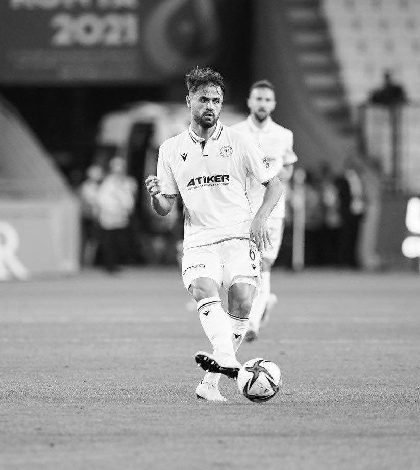 Yakınımı kaybetmiş kadar üzüldüm karakteri sağlam futbolcuydu Allah Gani Gani rahmet eylesin mekanı cennet olsun Ahmet Çalık üzdün bizi başın sağolsun Çalık ailesi <a href="/konyaspor/">TÜMOSAN Konyaspor</a>  ve nalçacılılar grubu #AhmetÇalık